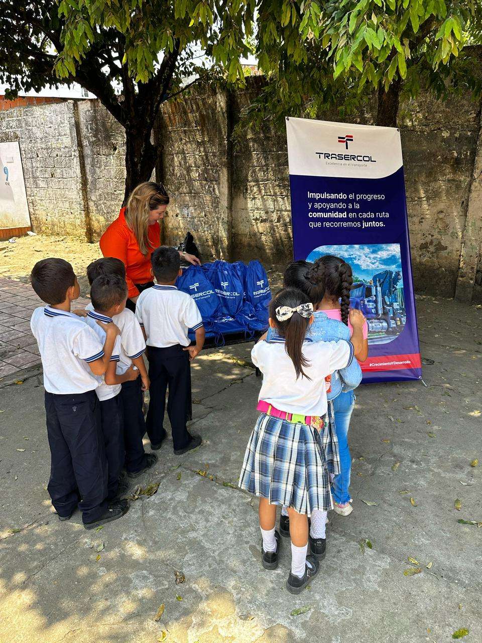 Entrega_kits_IESOMAS